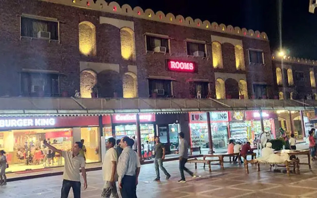 Karnal Haveli Hotel