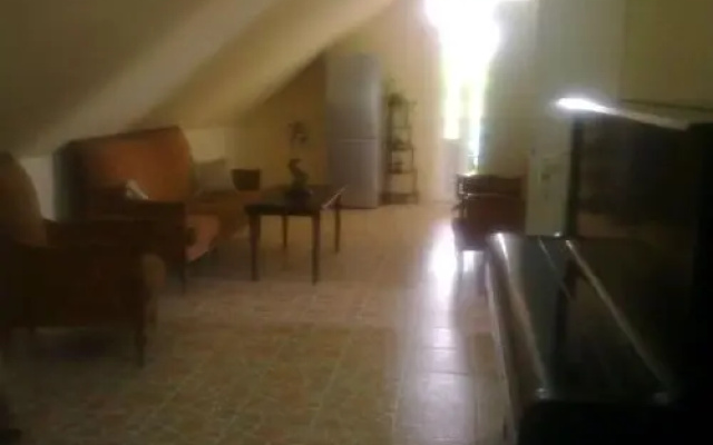 Guest House Bondo