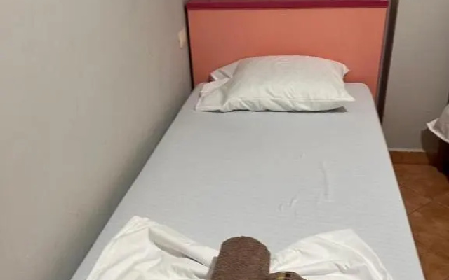Apartament 8