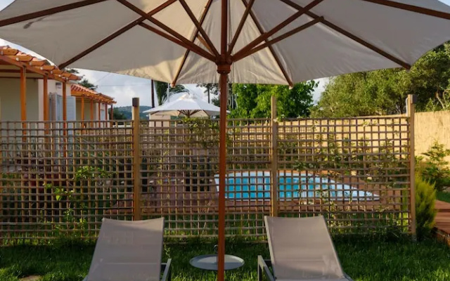Dimitra Villa With Pool