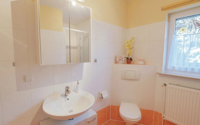 Beautiful Apartment With Romantic Garden and Cosy Terrace