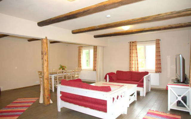 Karu Holiday Home