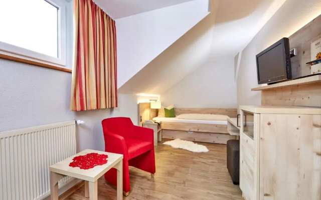 Zum Turm - Apartments und Gästezimmer