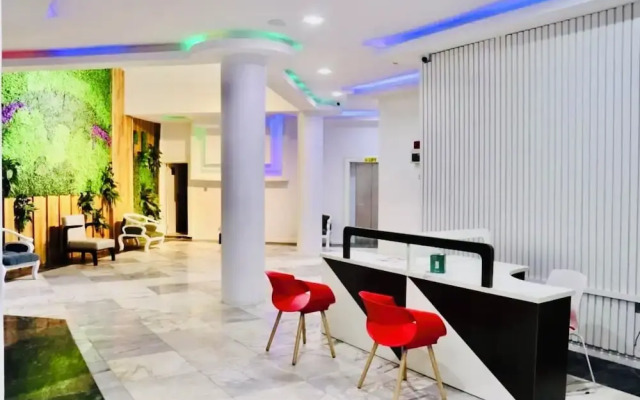 Hani Hotels and Suites