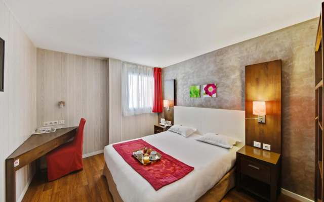 Hotel Paris Pacific