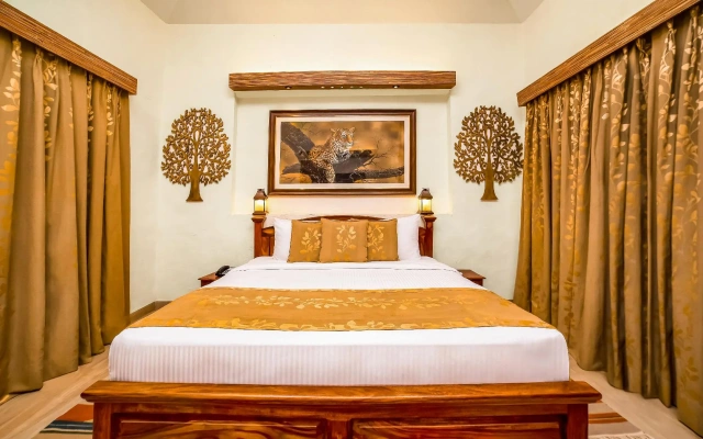 Lemon Tree Wildlife Resort  Bandhavgarh