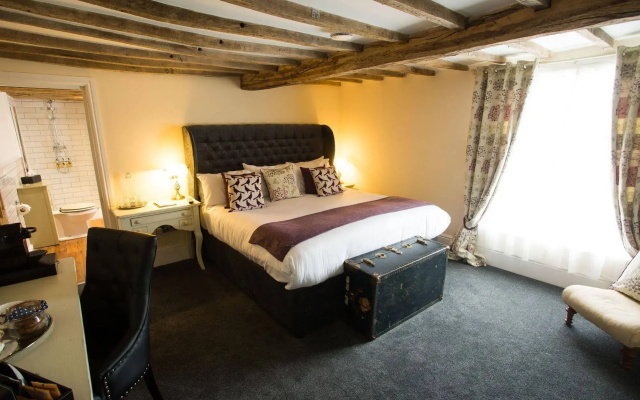 The Vicarage Freehouse & Rooms