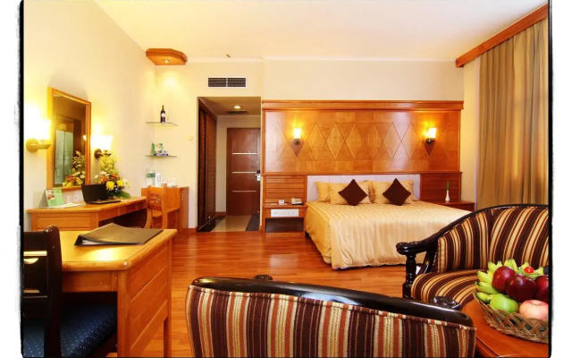 Capital O 1583 Mutiara Merdeka Hotel