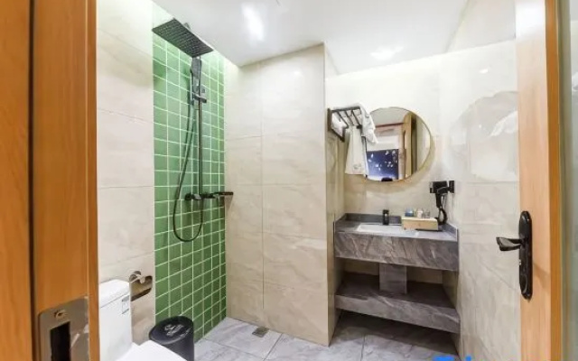 Jintai Hotel (Guangzhou Beijing Road Pedestrian Street Yide Road Metro Station Branch)