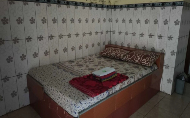 Hotel O Pondok Wisata Sekar KemuningNearWonogondang Camp ( Bumi Perkemahan Wonogondang )