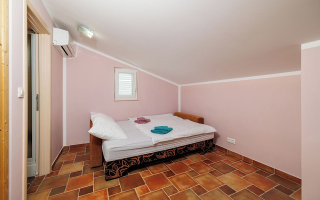 House Davorka