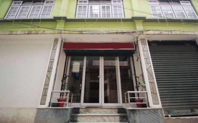 Oyo 4516 Golden Wind Horse Kurseong India Zenhotels - 