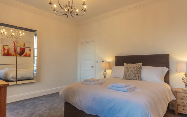 The Balmoral Suite