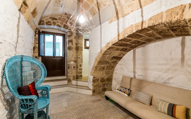 Itaca Home to Explorers
