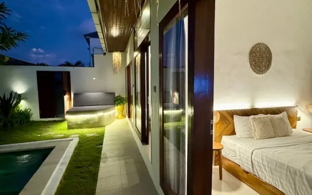 Villa Flora - Seseh Area