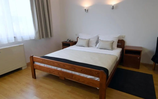 Apartments & Rooms Krizevci