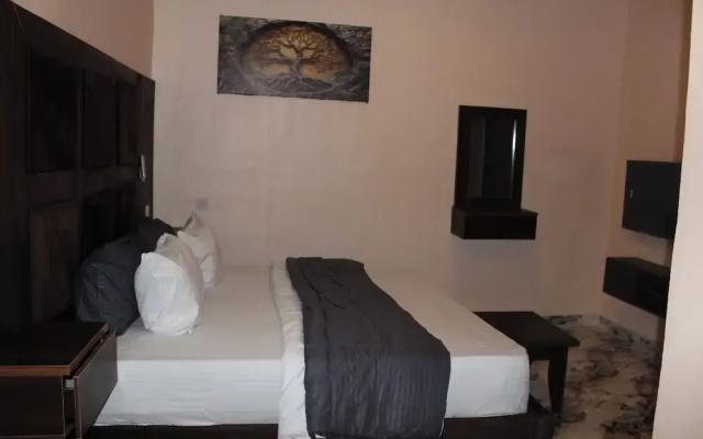 Folks Apartment