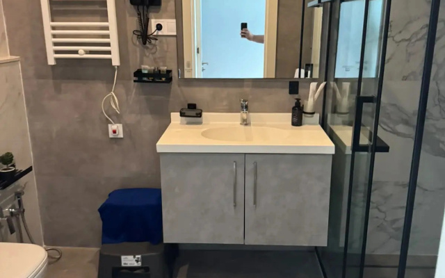 Bathroom · Batumi — photo 22