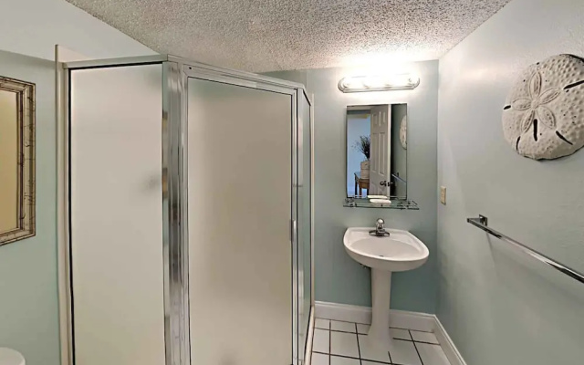 Pelican Beach by Southern Vacation Rentals