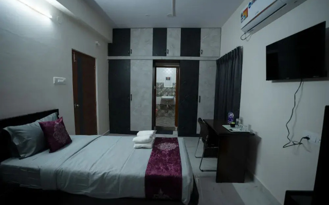 Yellow Bells Serviced Apartments Hitech City