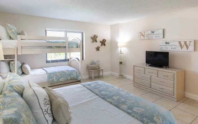Surf Dweller by Southern Vacation Rentals