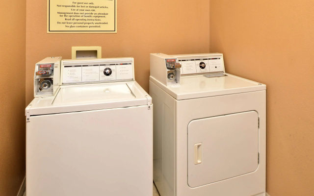 Best Western Wilsonville Inn & Suites