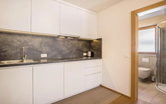 Rosalpina Apt 1