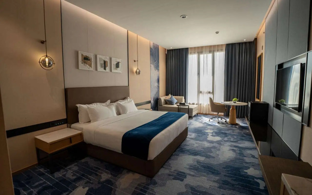 Best Western Plus Danat Almansak Hotel