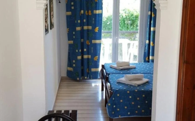 Dimitra Apartments