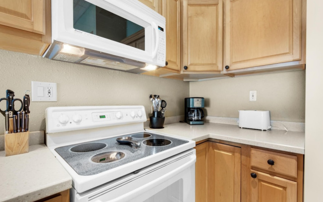 Sans Souci Unit 405