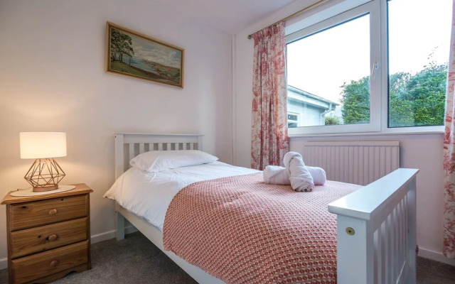 The Old Orchard - 3 Bedroom - Lamphey