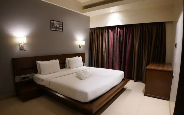 Hotel Sadanand Regency - Balewadi, Baner