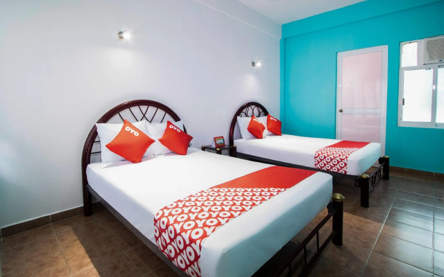 OYO Hotel Estacion,José Cardel,Parque Central Revolución