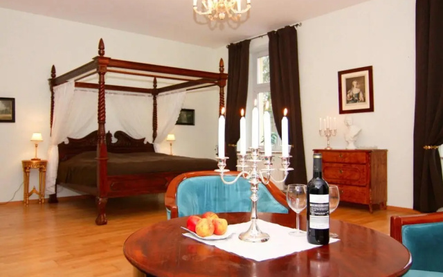 Schlossurlaub Nahe Ostsee und Tressower See