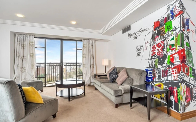 QV Luxury Apartment with Indoor Pool - 445