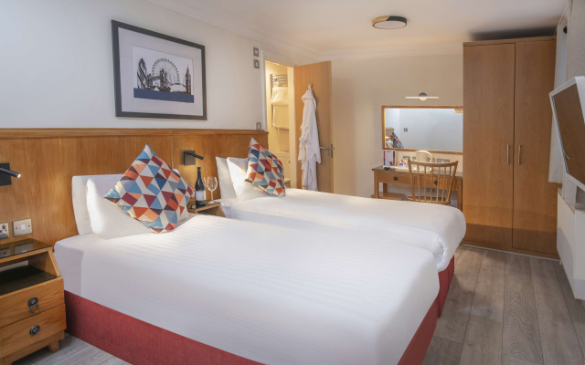 Queensway Hotel Sure Hotel Collection By Best Western