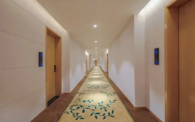 The Hotel V