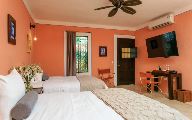 Art 64 Guest House – Adults Only