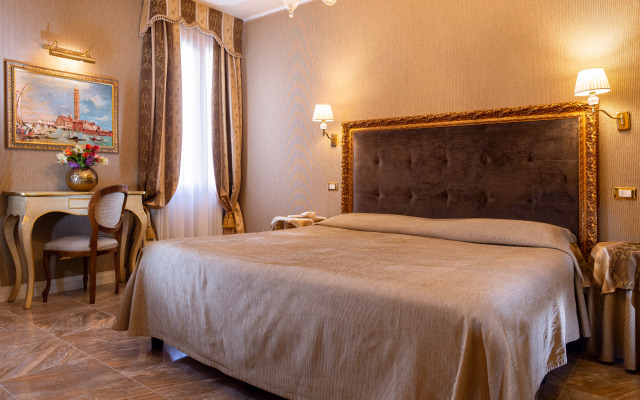 Hotel Santa Marina