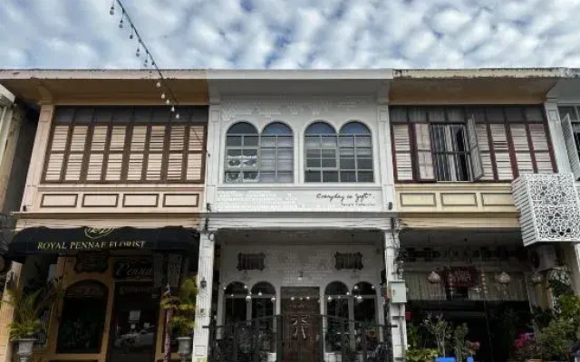 Village 40
