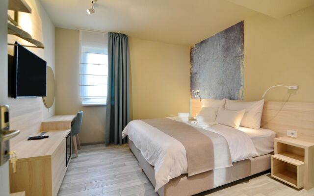 Отель Garni Hotel D10 Сербия, Белград - отзывы, цены и фото номеров - забронировать отель Garni Hotel D10 онлайн комната для гостей