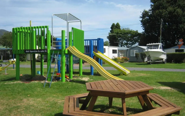 Te Puru Holiday Park