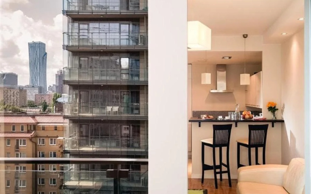 Platinum Towers by Central Apartments