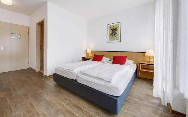 Airport Hotel Stetten