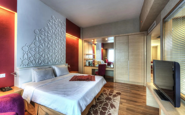 Raia Hotel Kota Kinabalu