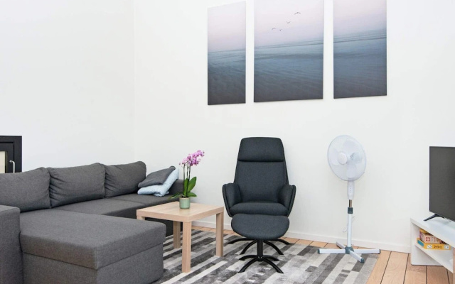 Bright Seaside Apartment in Ebeltoft