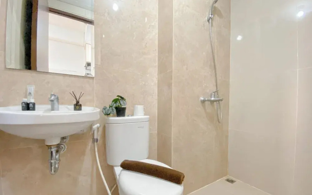 Warm And Relax Studio Apartment Transpark Cibubur