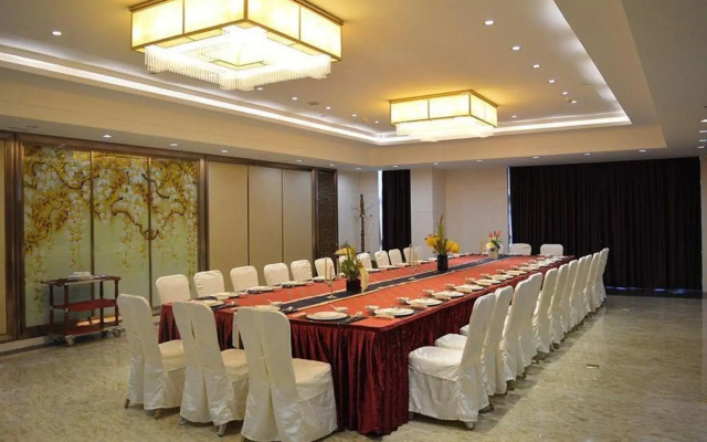 YOUNG KING HOTEL(Foshan Nanhai Jiujiang Branch)