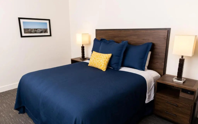 La Playa Inn