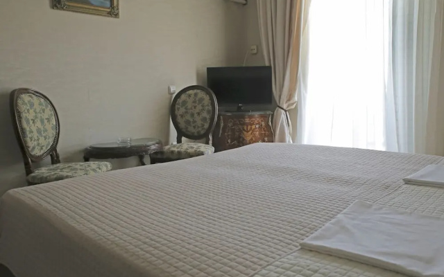 Hotel Anesi